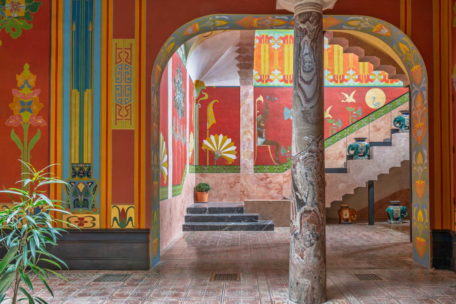 Escalier Art deco, Chateau laurens Agde - Hérault